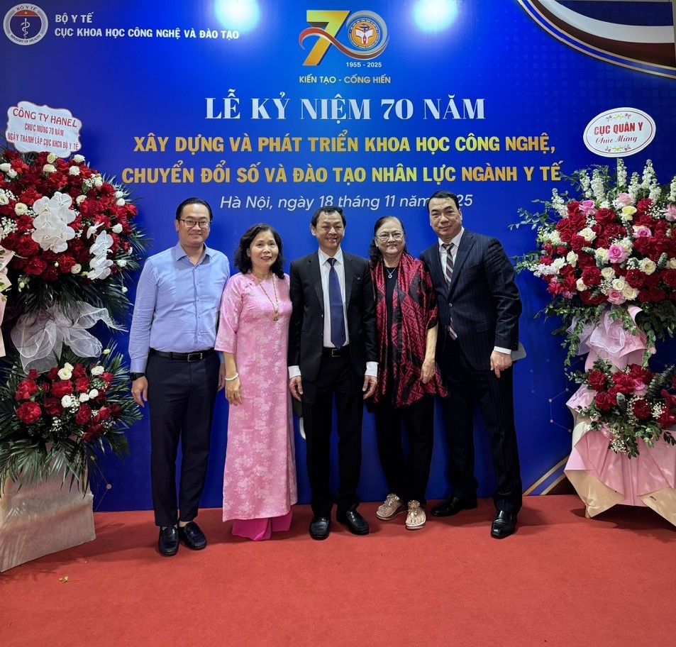 z7236269892406 83836e7c8ad2e9d6fb09d959ddb0978a